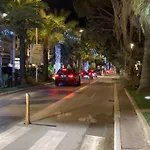 Village Croisette Апартаменты Канны