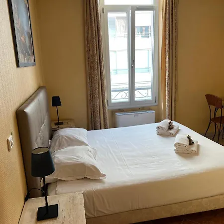 Village Croisette * Cannes