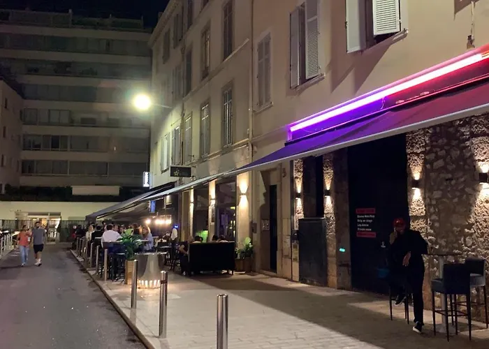 Village Croisette Cannes