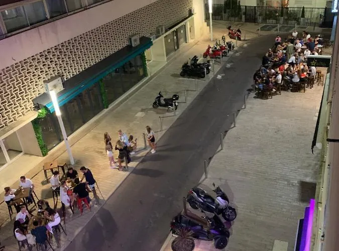 Village Croisette Cannes